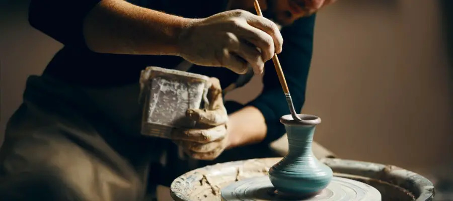 Crystalline glazed pottery