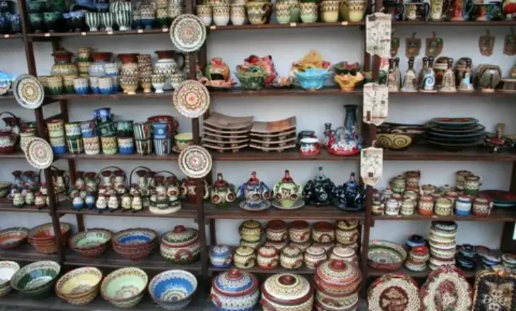 Tourist Pottery